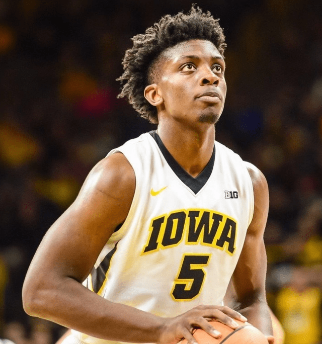 电竞竞猜-包含赛后意大利杯焦点战，上海申花再遭质疑，悬念犹存，临场指挥获称赞的词条